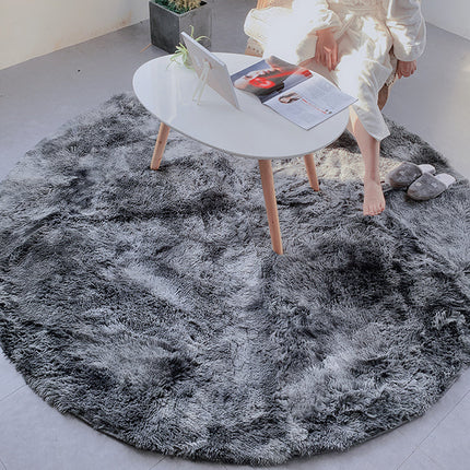 Tappeto rotondo shaggy grigio chiaro soffice