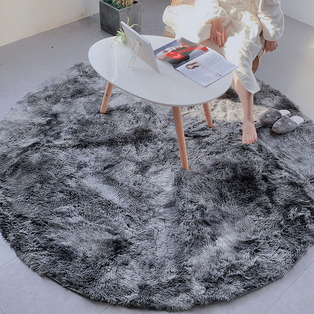 Tappeto rotondo shaggy grigio chiaro soffice