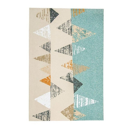 Tappeto scandinavo multicolor con triangoli