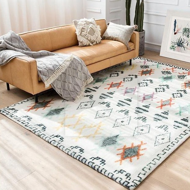 Tappeto berbero con dettagli colorati fluo