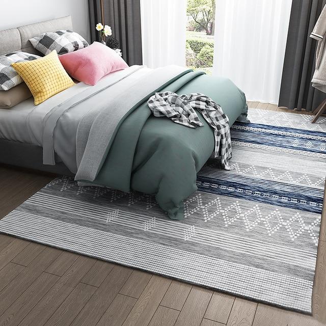 Tappeto blu e grigio per camera da letto