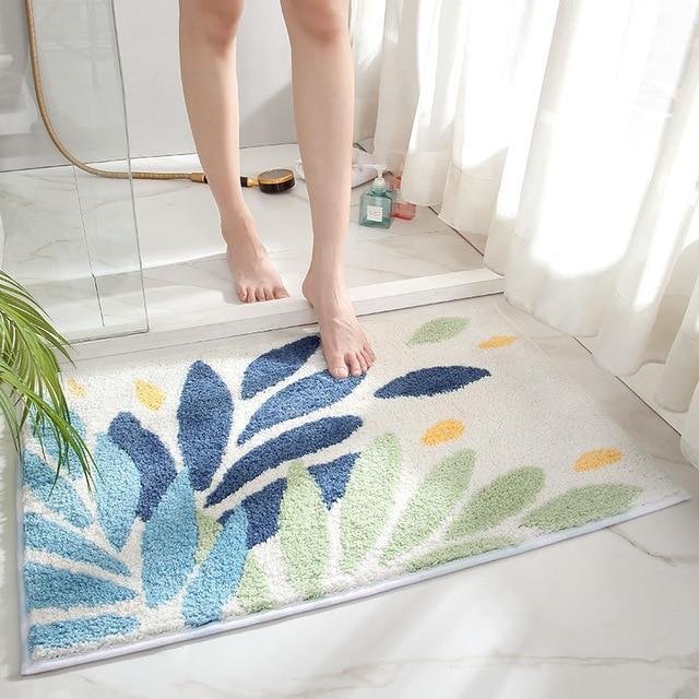 Tappeto bagno moderno con motivo foglie