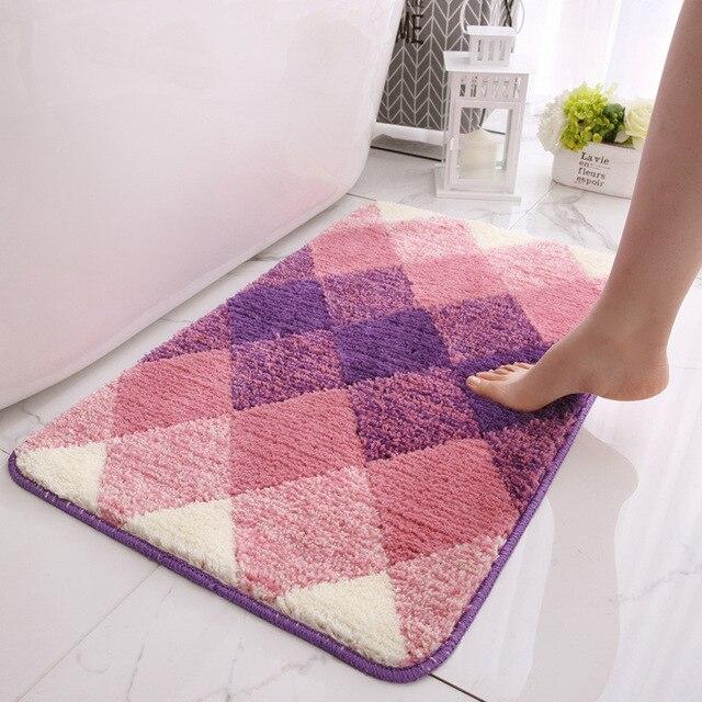 Tappeto bagno a rombi viola rosa
