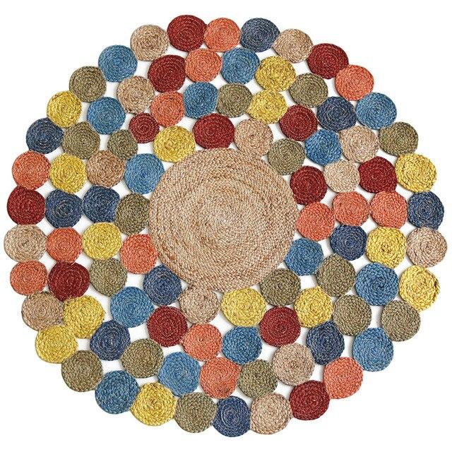 Tappeto rotondo in iuta con cerchi colorati
