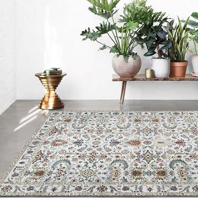 Tappeto stile persiano antico colori chiari